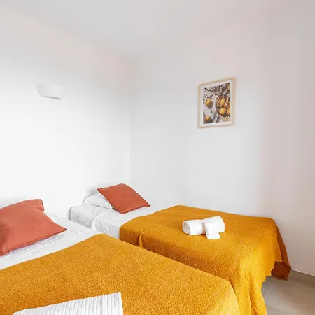 San Juan De Capistrano, 2 Bedroom Apartment